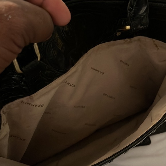 Brahmin bag. - Picture 7 of 13